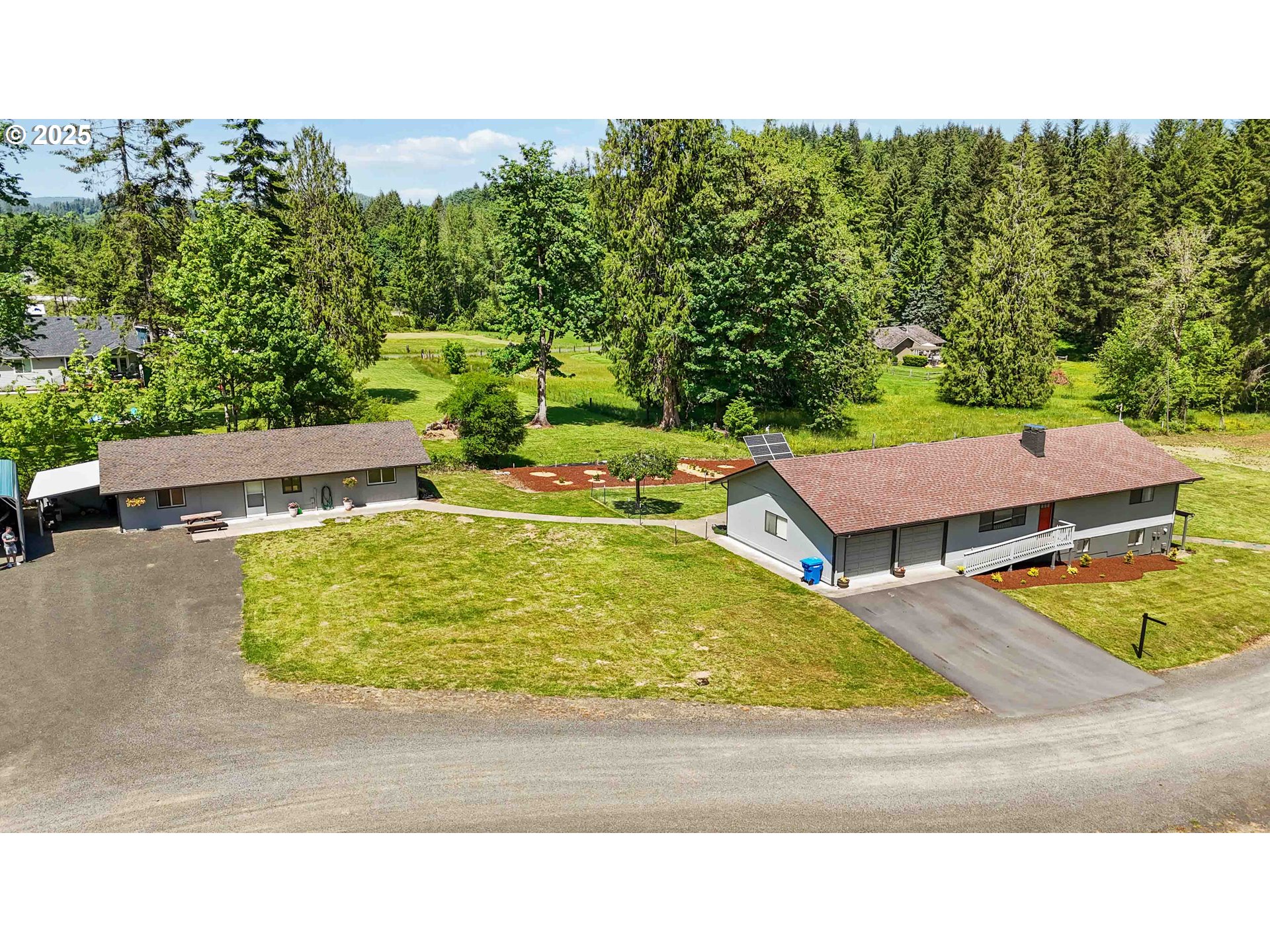 164 WAKE ROBIN LN