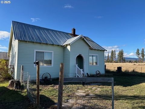 247 Troh Lane Glenwood WA 98619