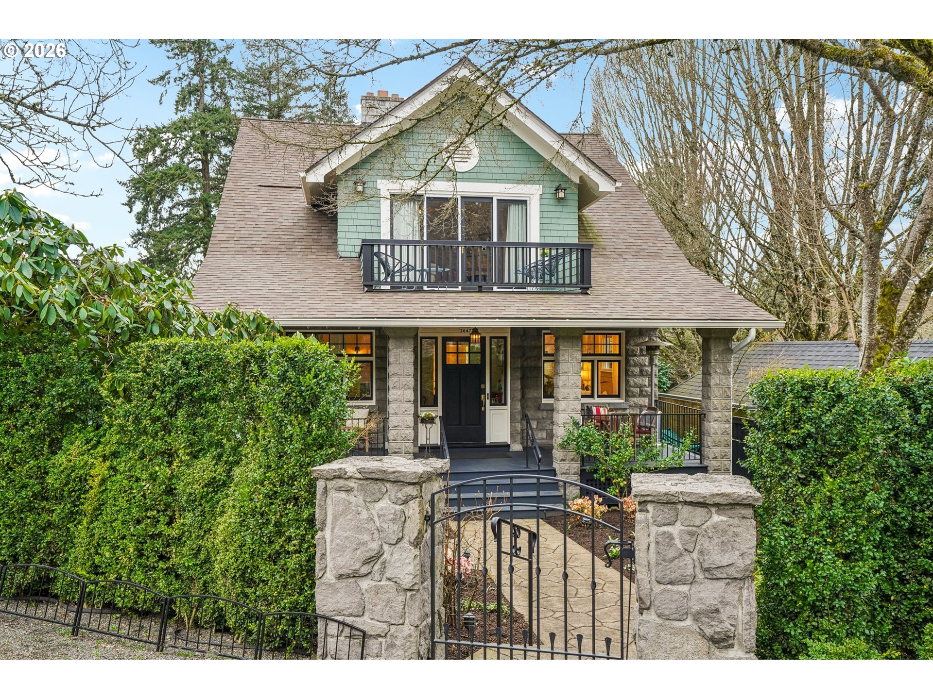 2647 SW MONTGOMERY DR