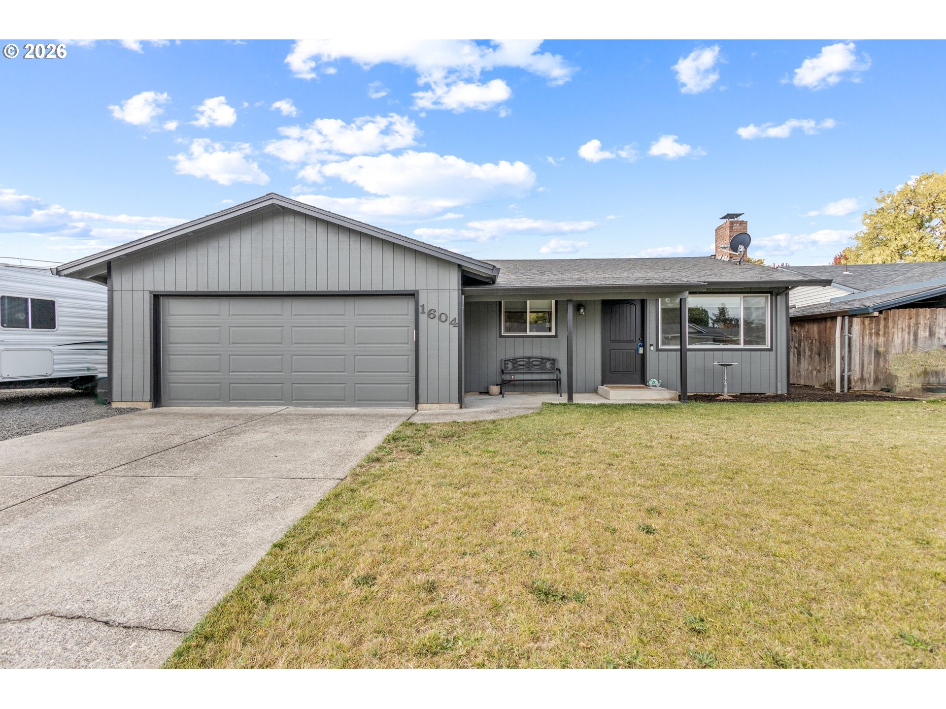 1604 LIMPUS LN
