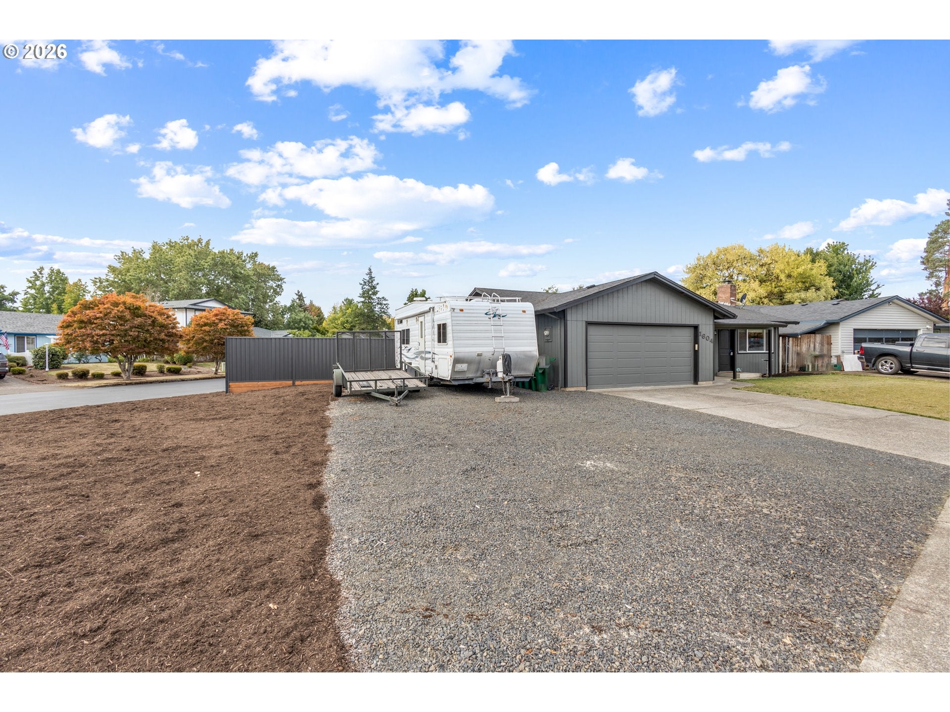 1604 LIMPUS LN