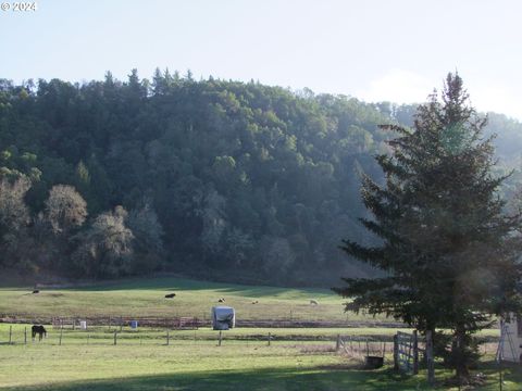 A home in Roseburg