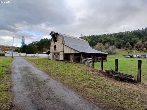 A home in Roseburg