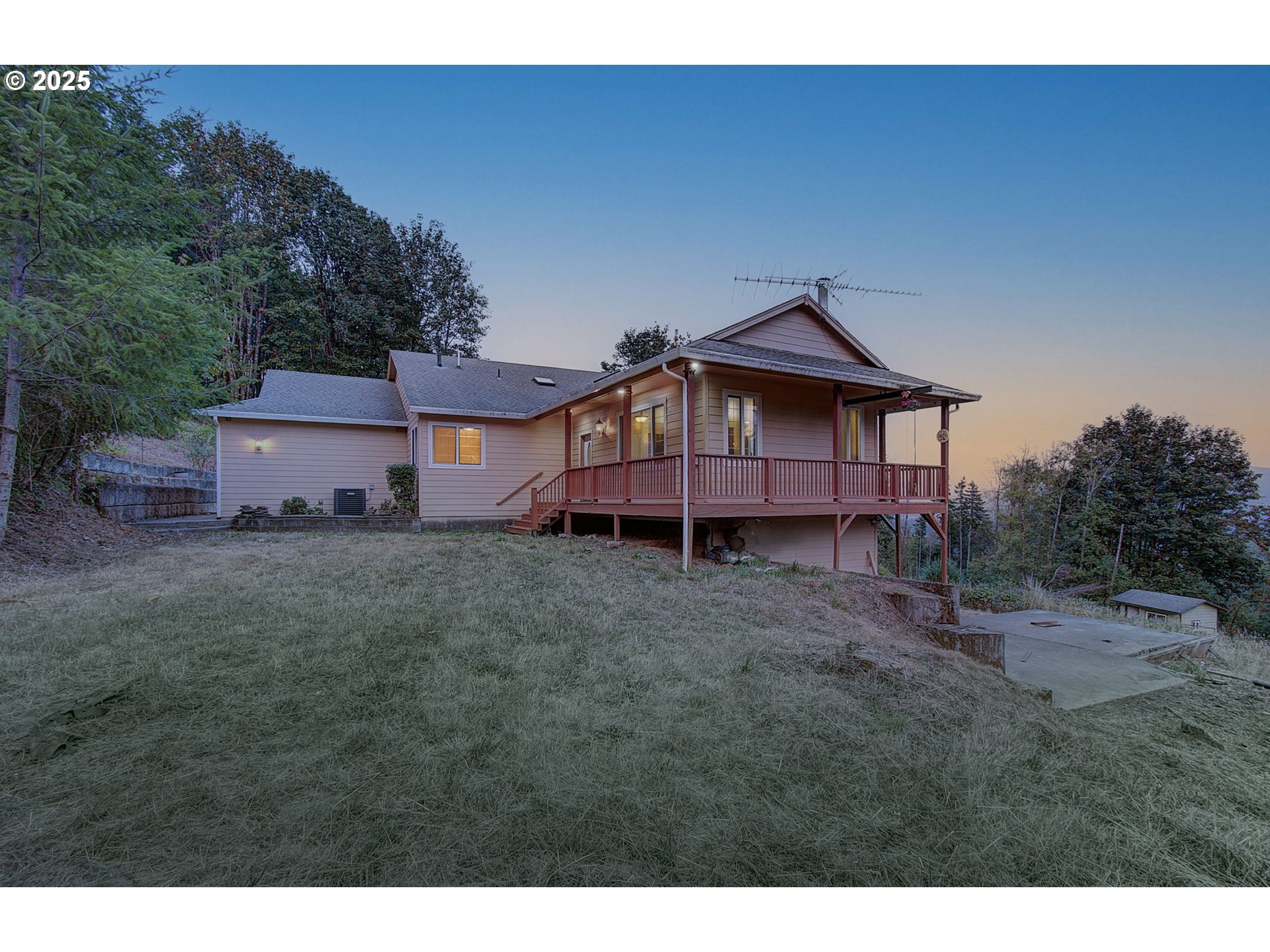 498 BRYANT HILL RD