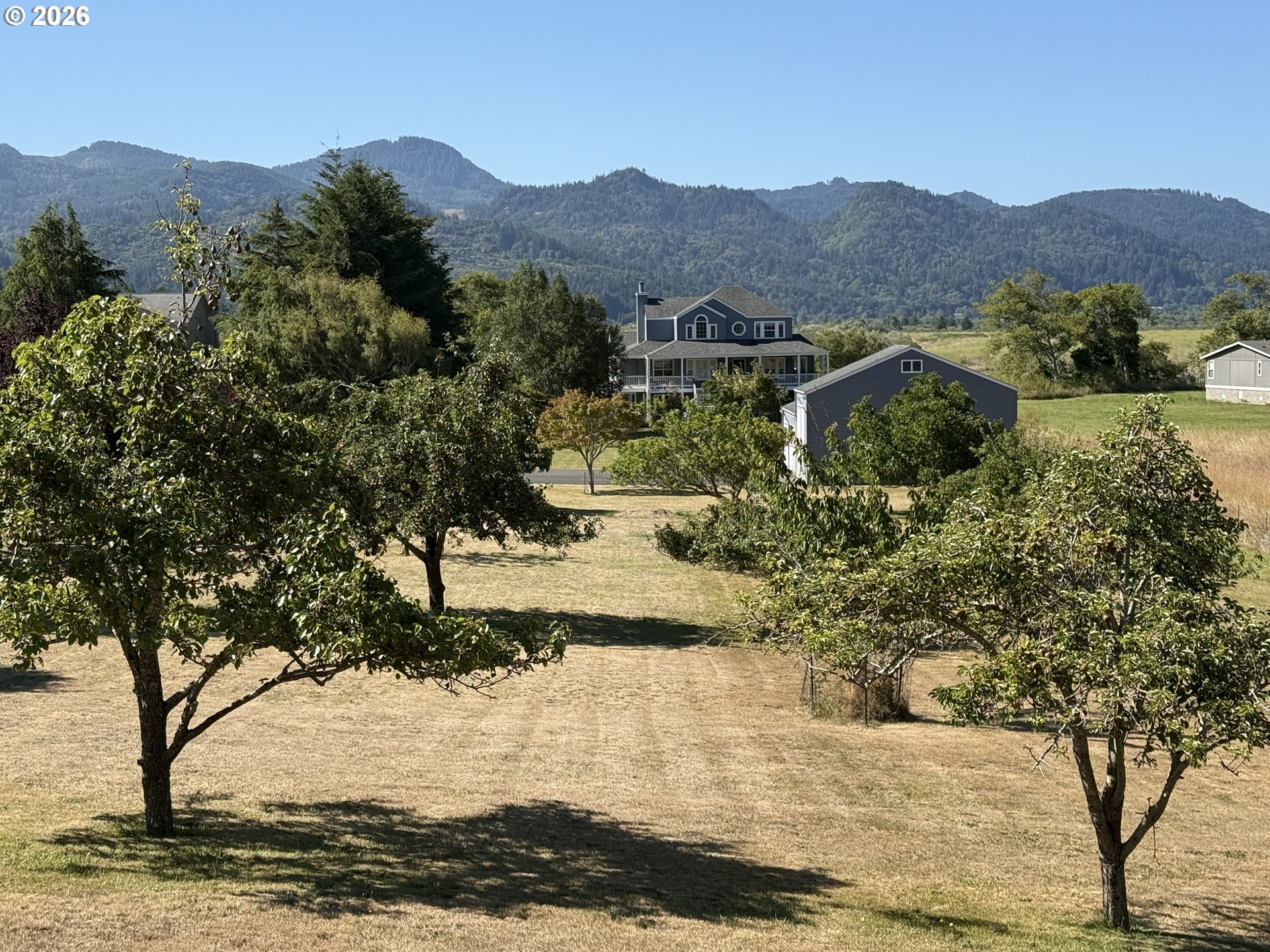 95570 N BANK ROGUE RIVER RD