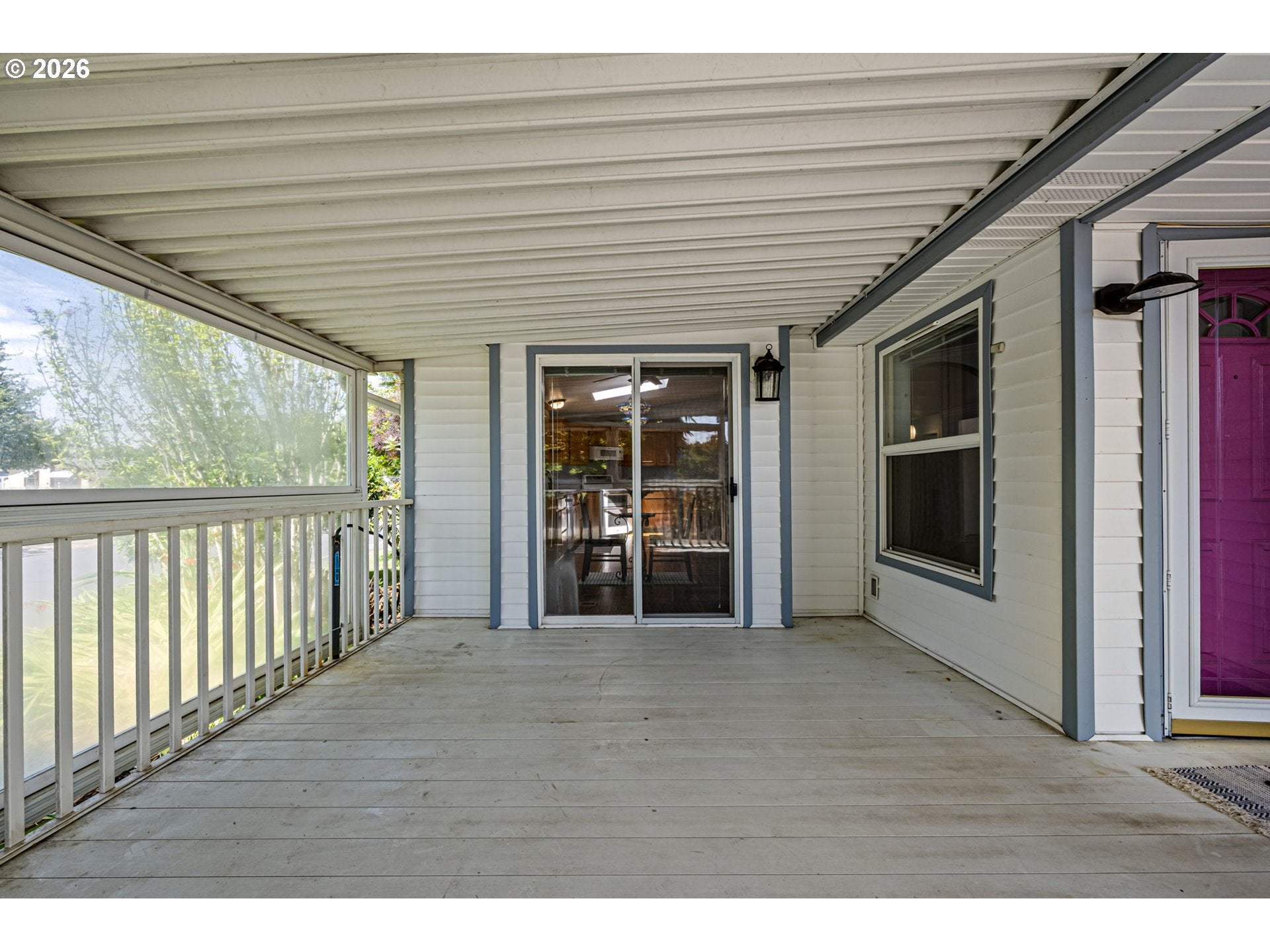 1841 SUNSET WAY