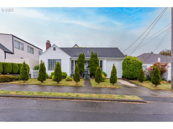 980 ANDERSON AVE