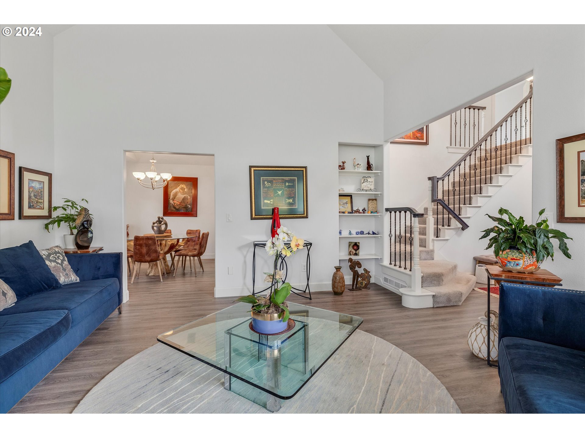 Newberg, Oregon 97132, United States, 4 Bedrooms Bedrooms, ,4 BathroomsBathrooms,Residential,Active,44014