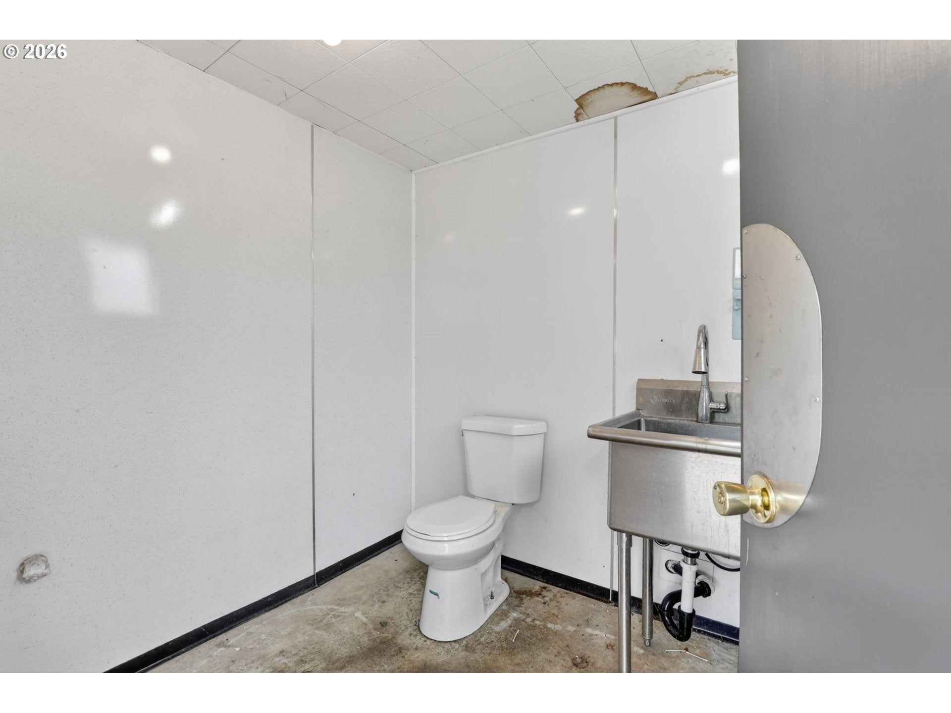 Picture for the property 500098019, 3 beds, 2 baths