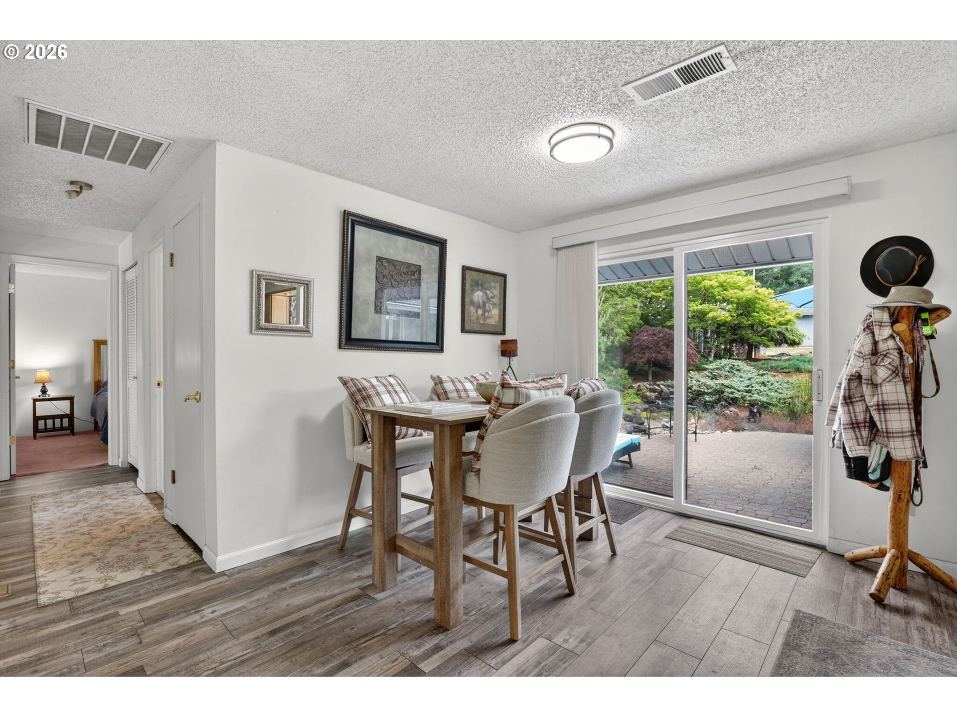 Picture for the property 500098019, 3 beds, 2 baths
