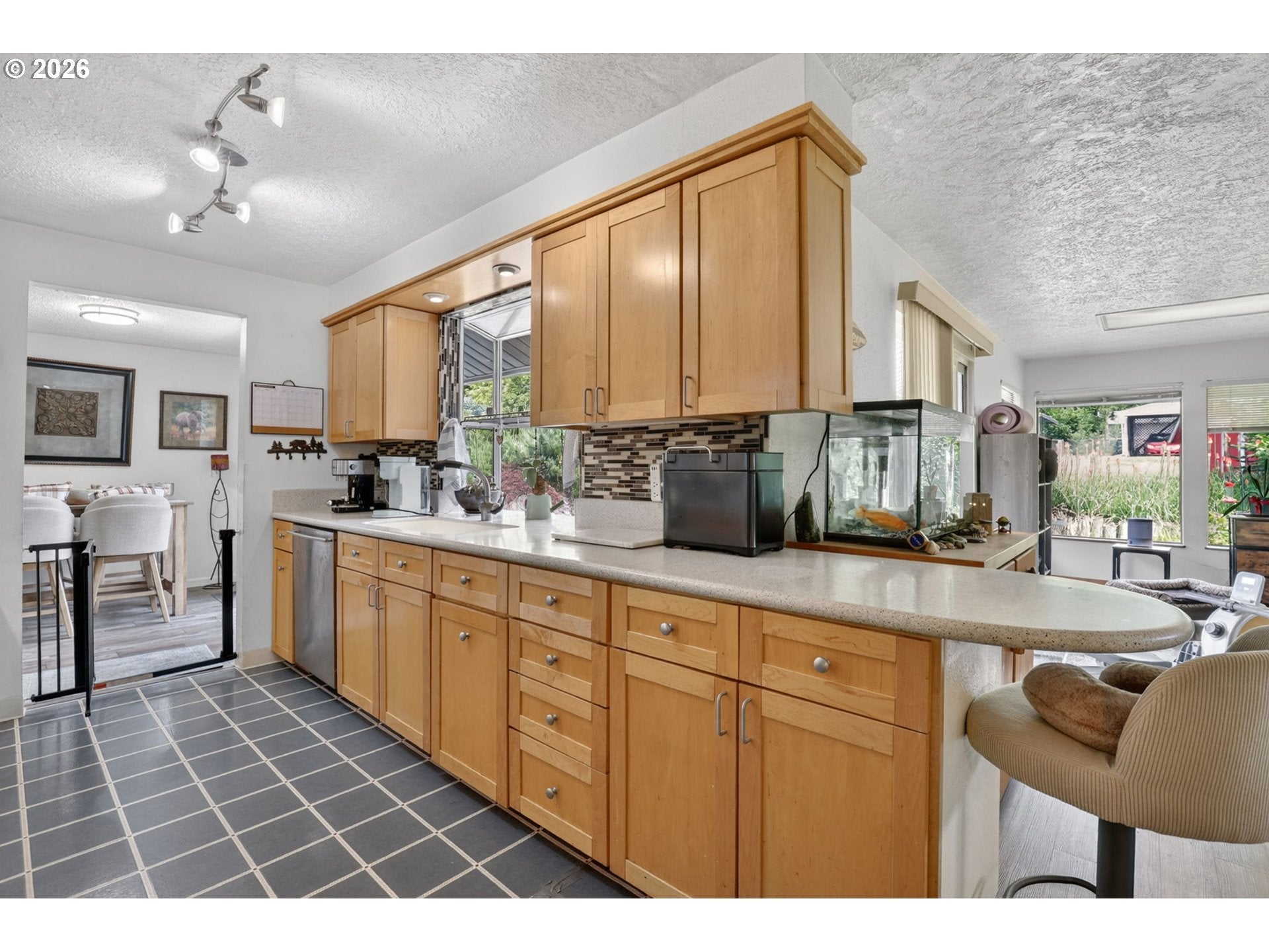 Picture for the property 500098019, 3 beds, 2 baths