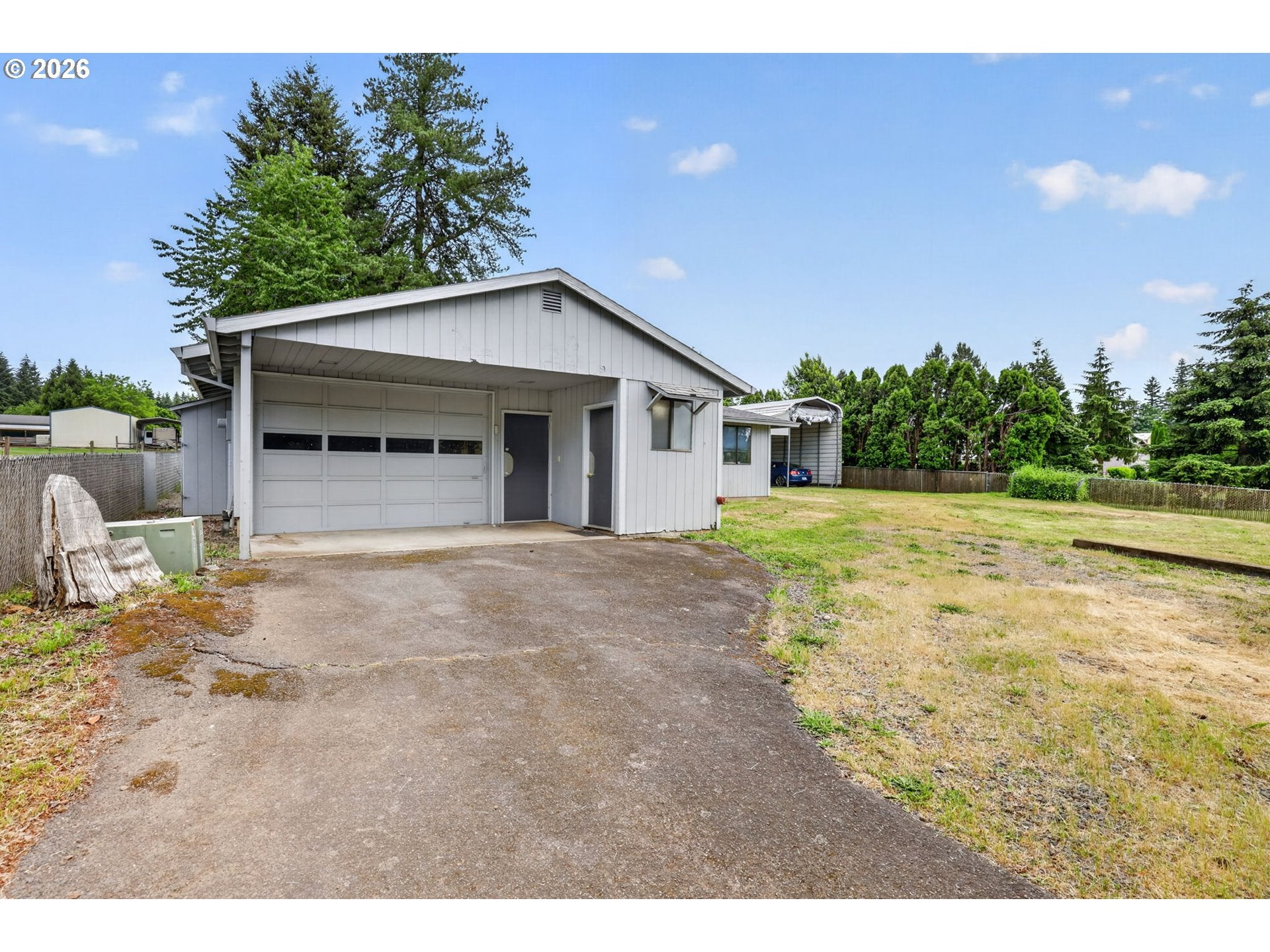 Picture for the property 500098019, 3 beds, 2 baths