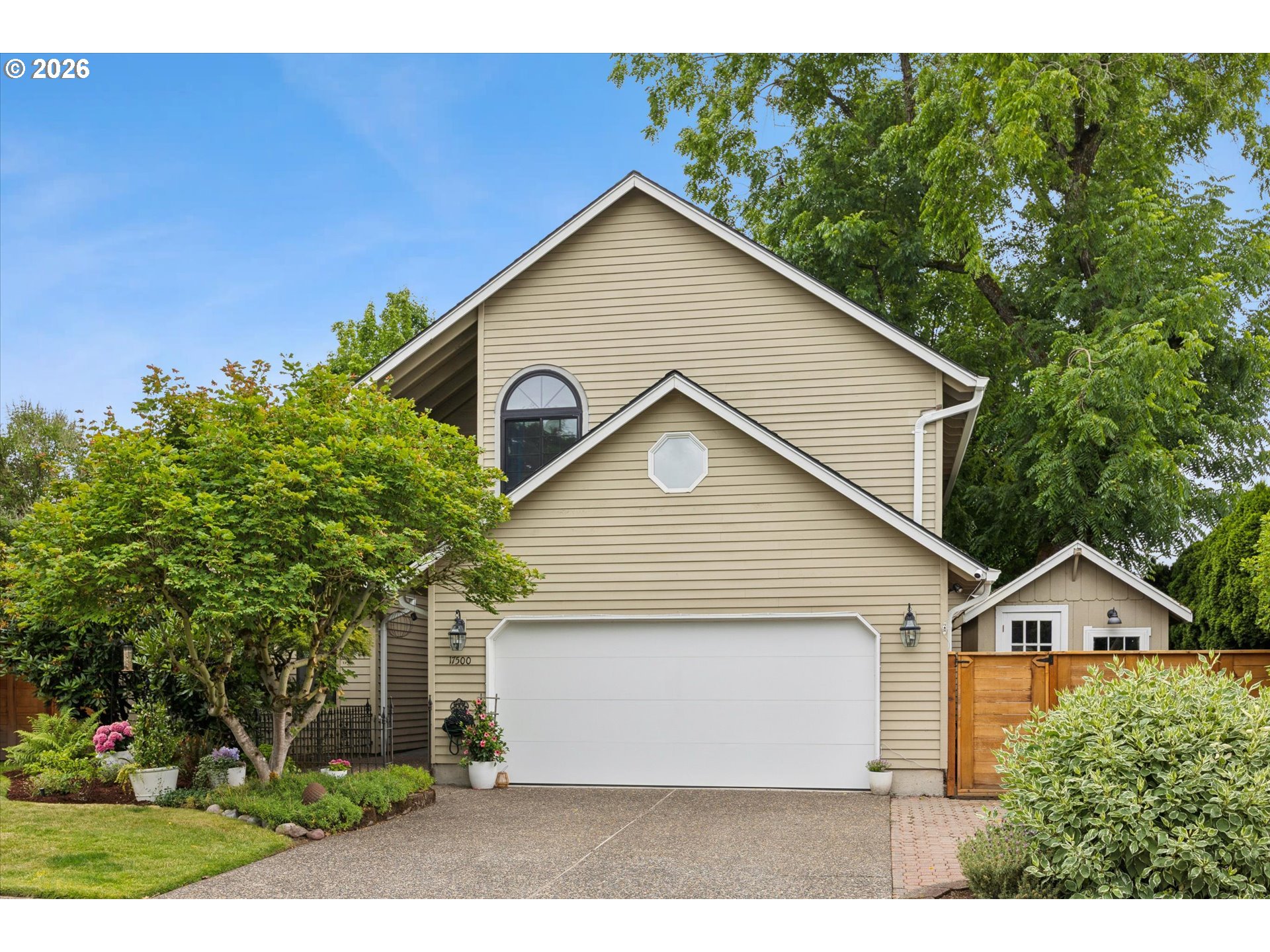 17500 NW WOODMERE CT