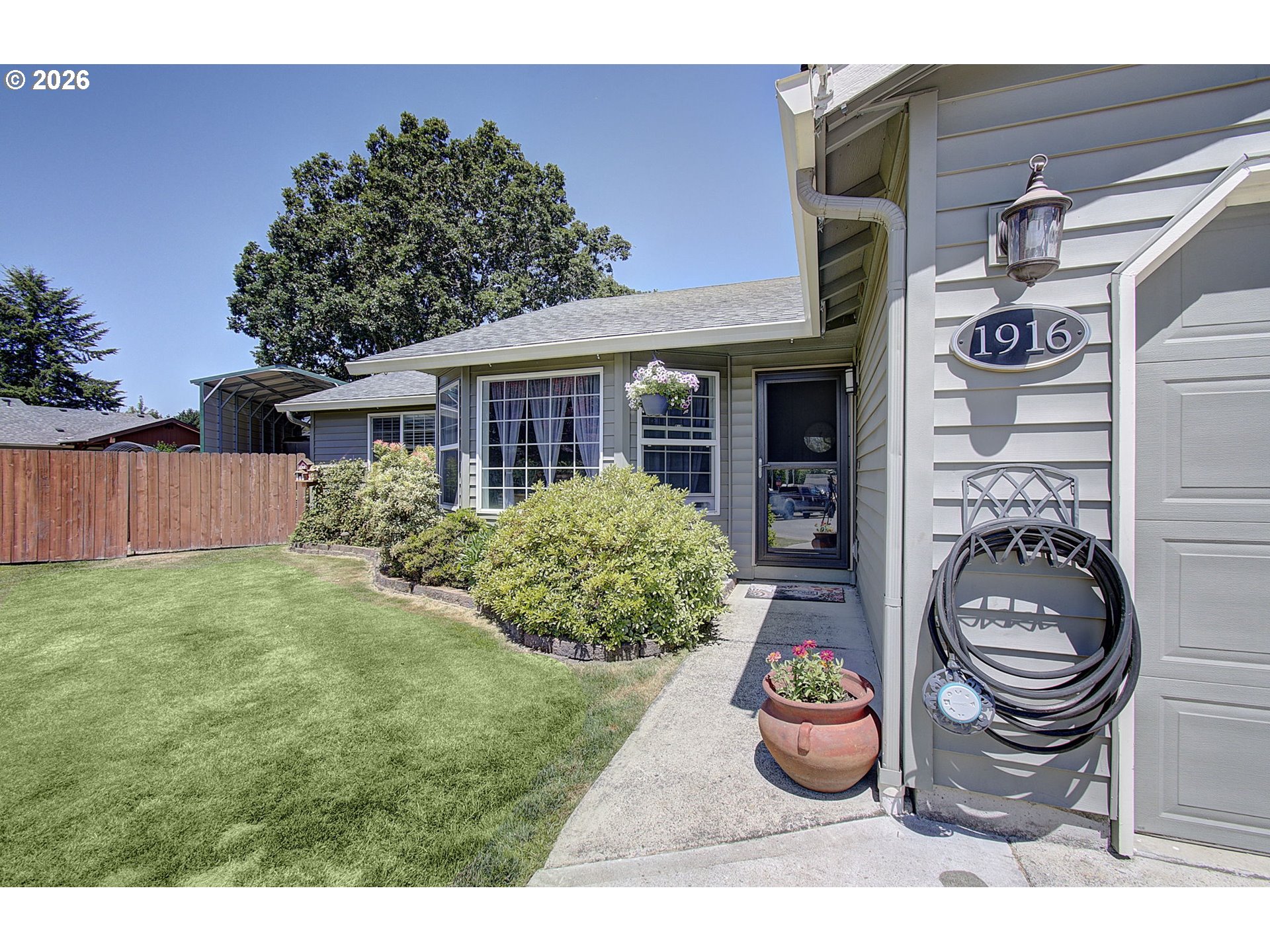 1916 NW 3RD CT