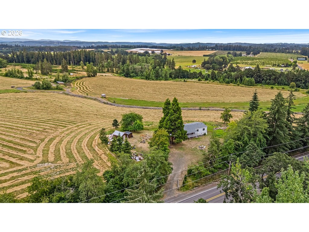 32998 S HIGHWAY 213