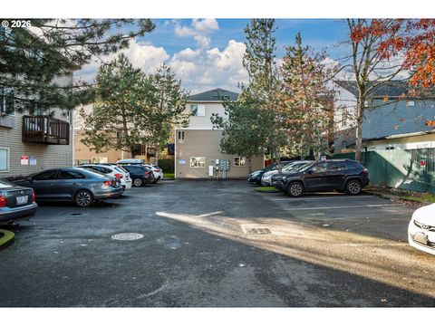 3317 SE 122ND AVE 14 Portland OR 97236