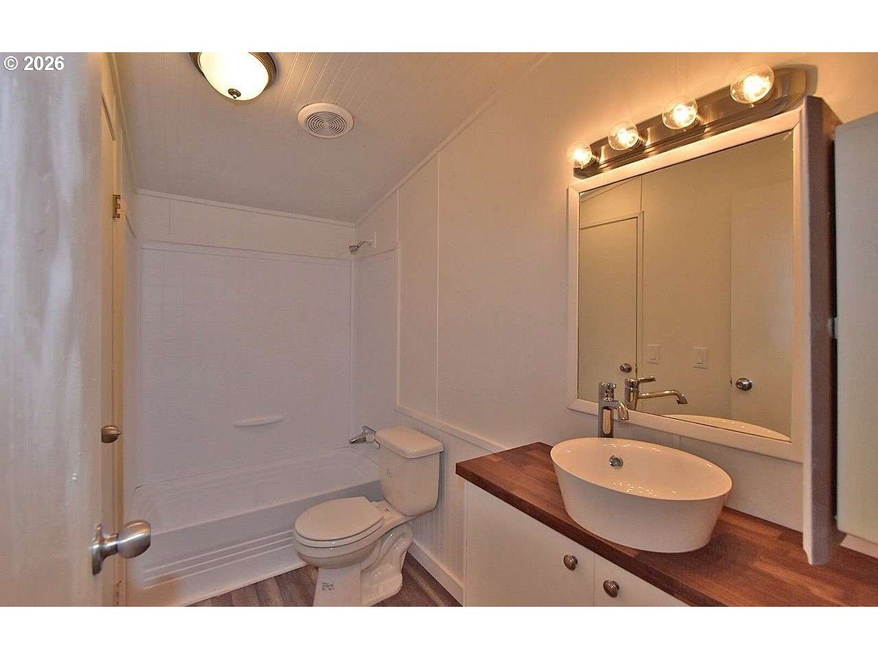 19516 NE FARGHER LAKE HWY