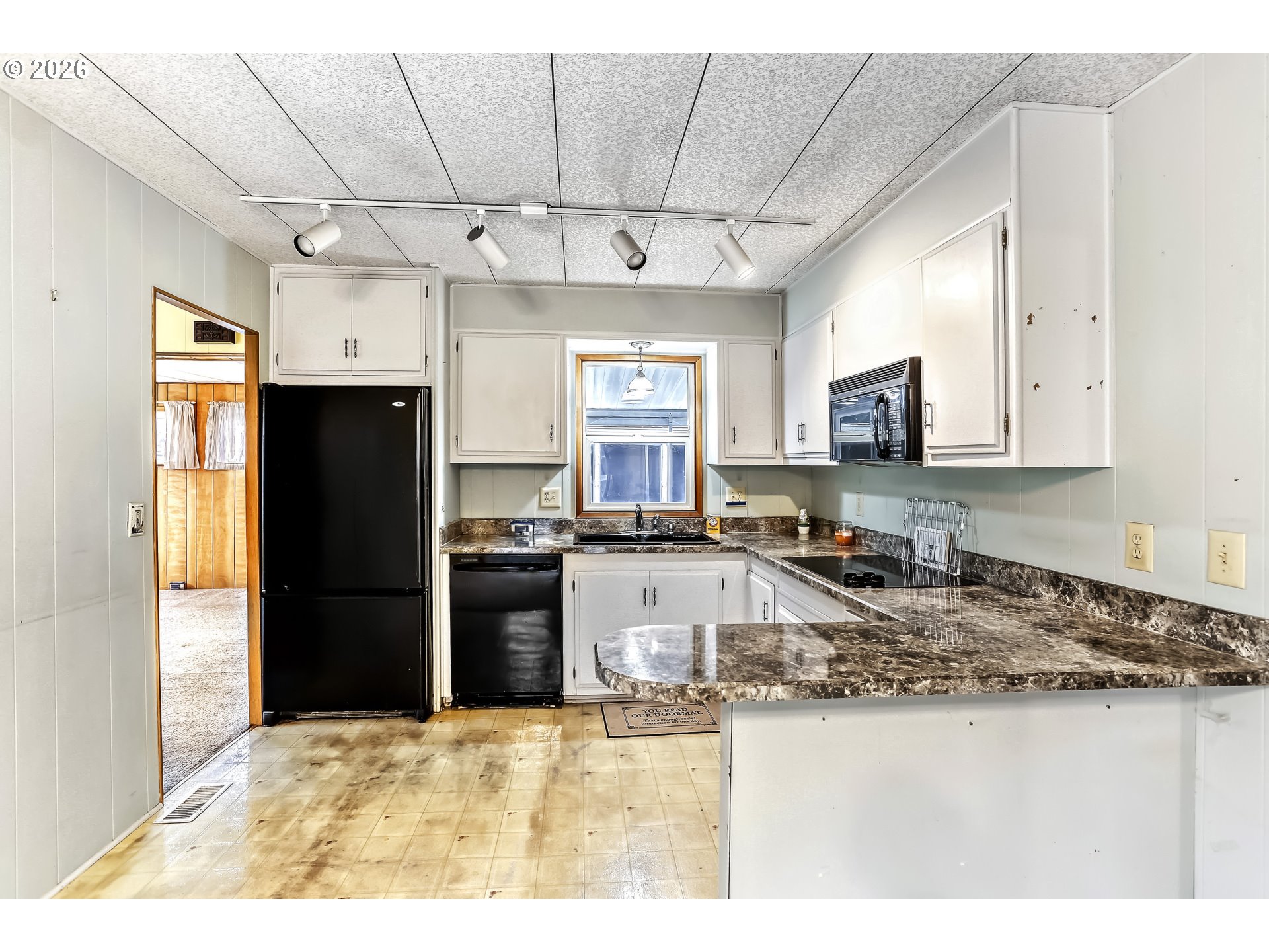 11602 SW ROYAL VILLA DR