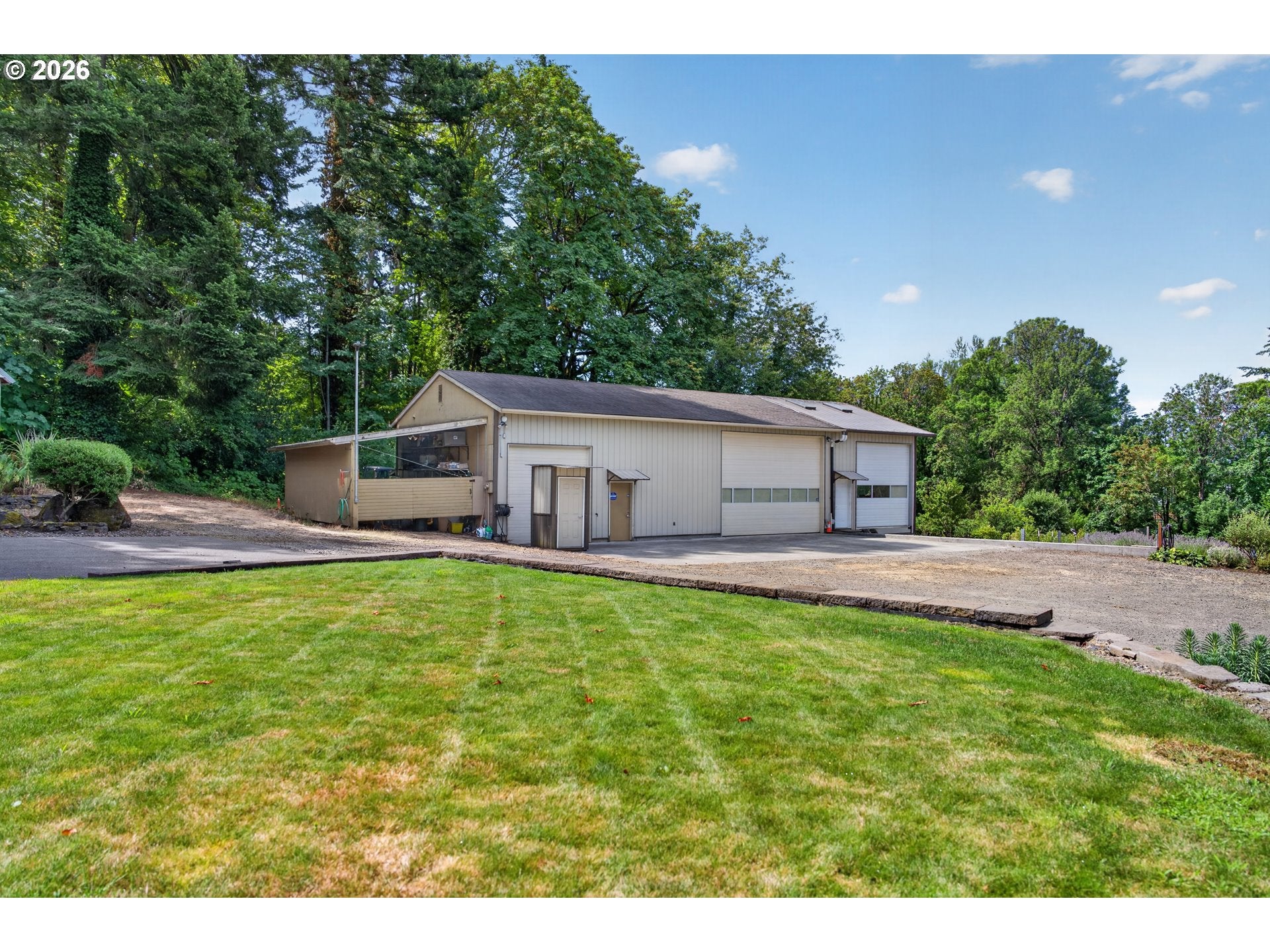 2060 SW BUTLER RD