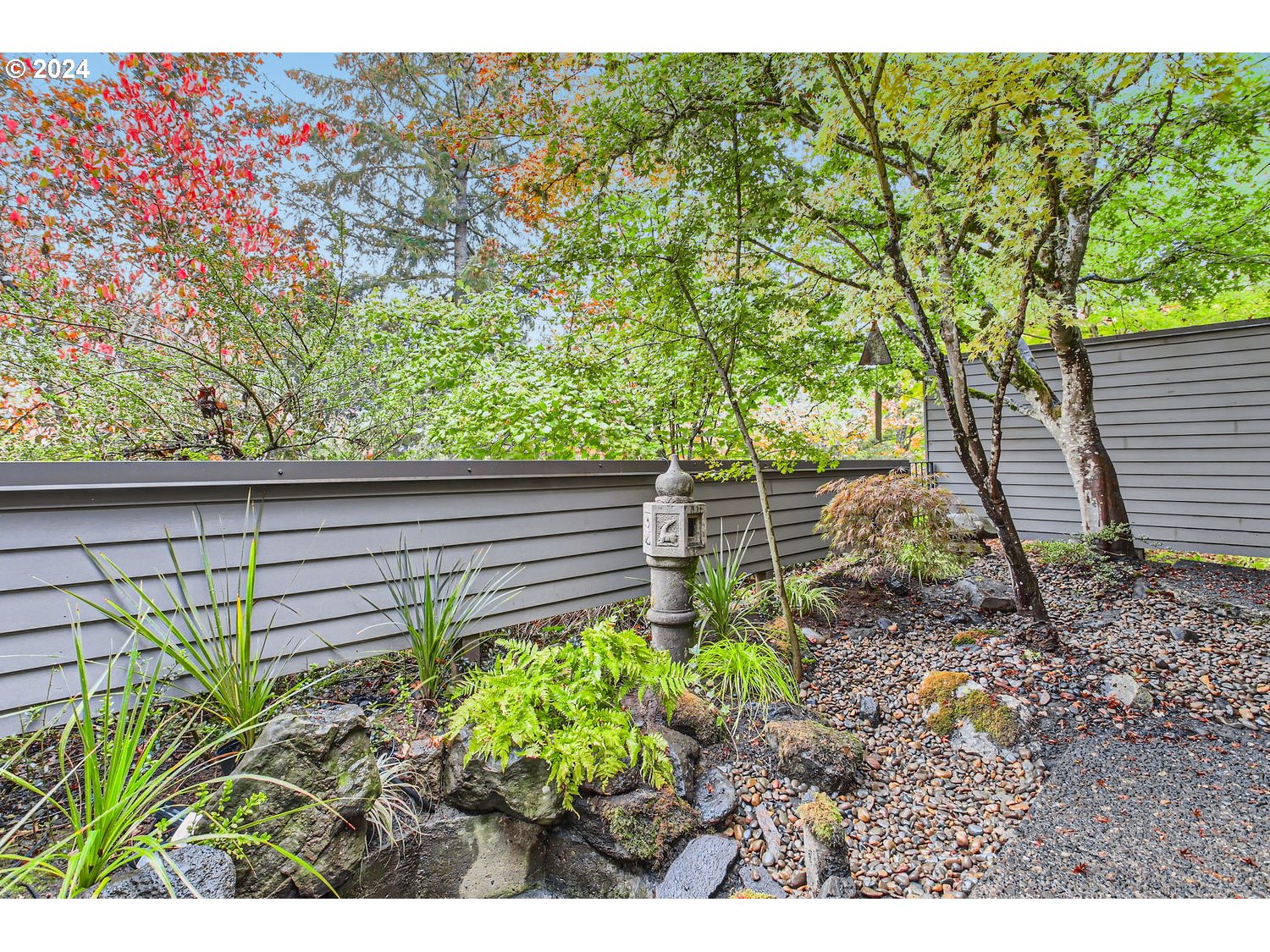 Lake Oswego, Oregon 97035, United States, 3 Bedrooms Bedrooms, ,3 BathroomsBathrooms,Residential,Active,38269