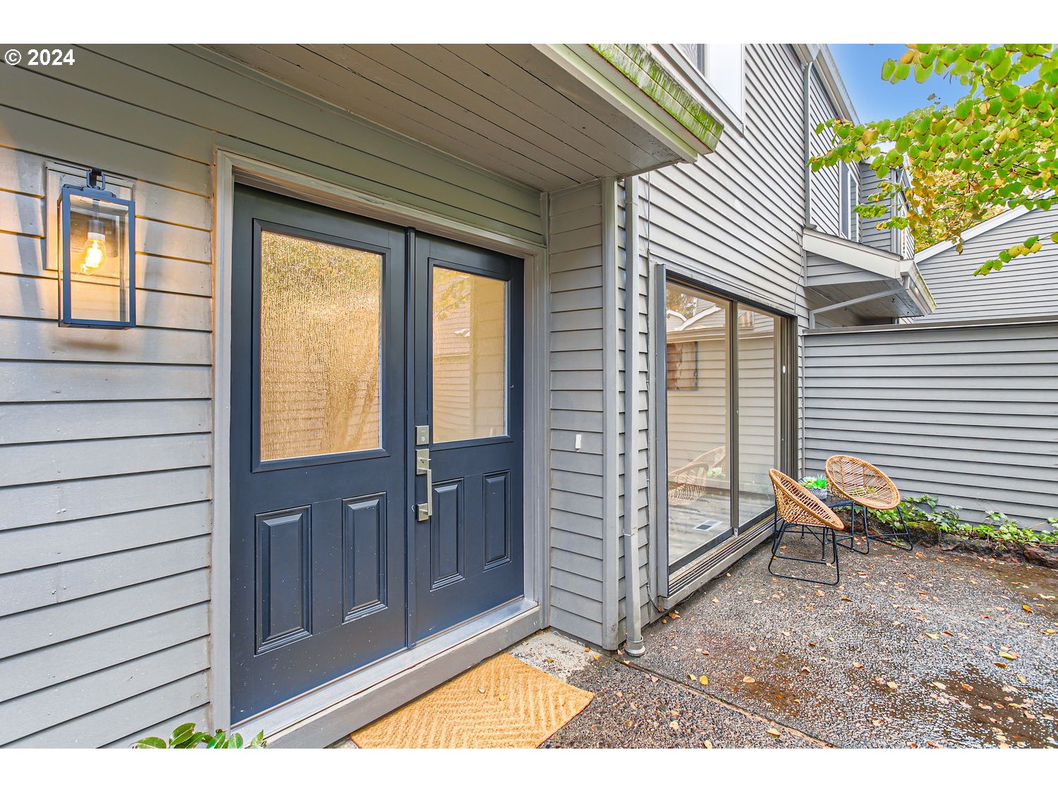 Lake Oswego, Oregon 97035, United States, 3 Bedrooms Bedrooms, ,3 BathroomsBathrooms,Residential,Active,38269