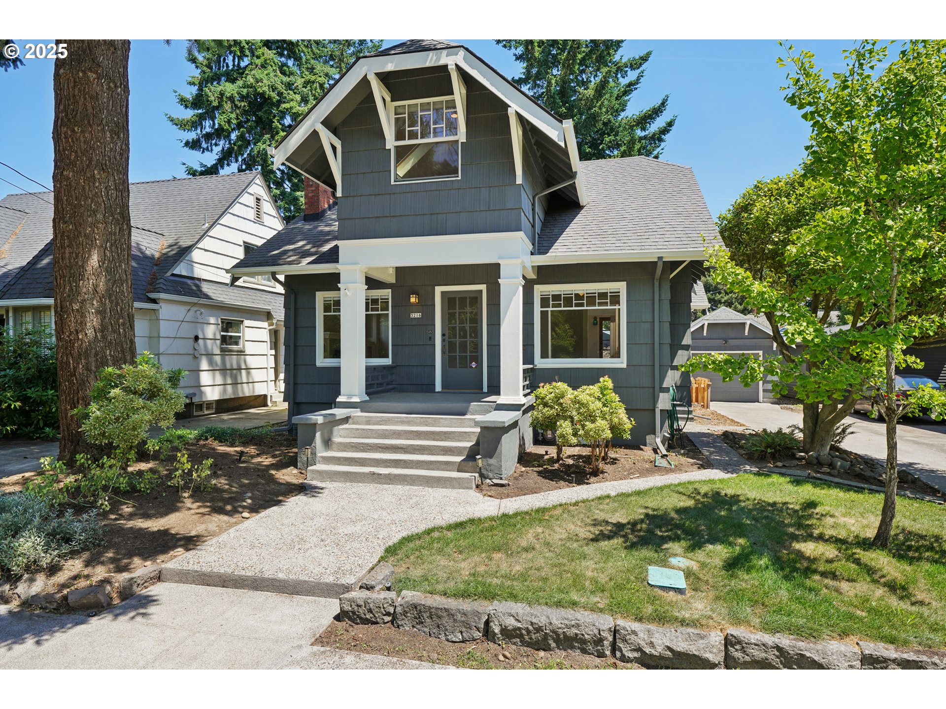 3216 NE 52ND AVE