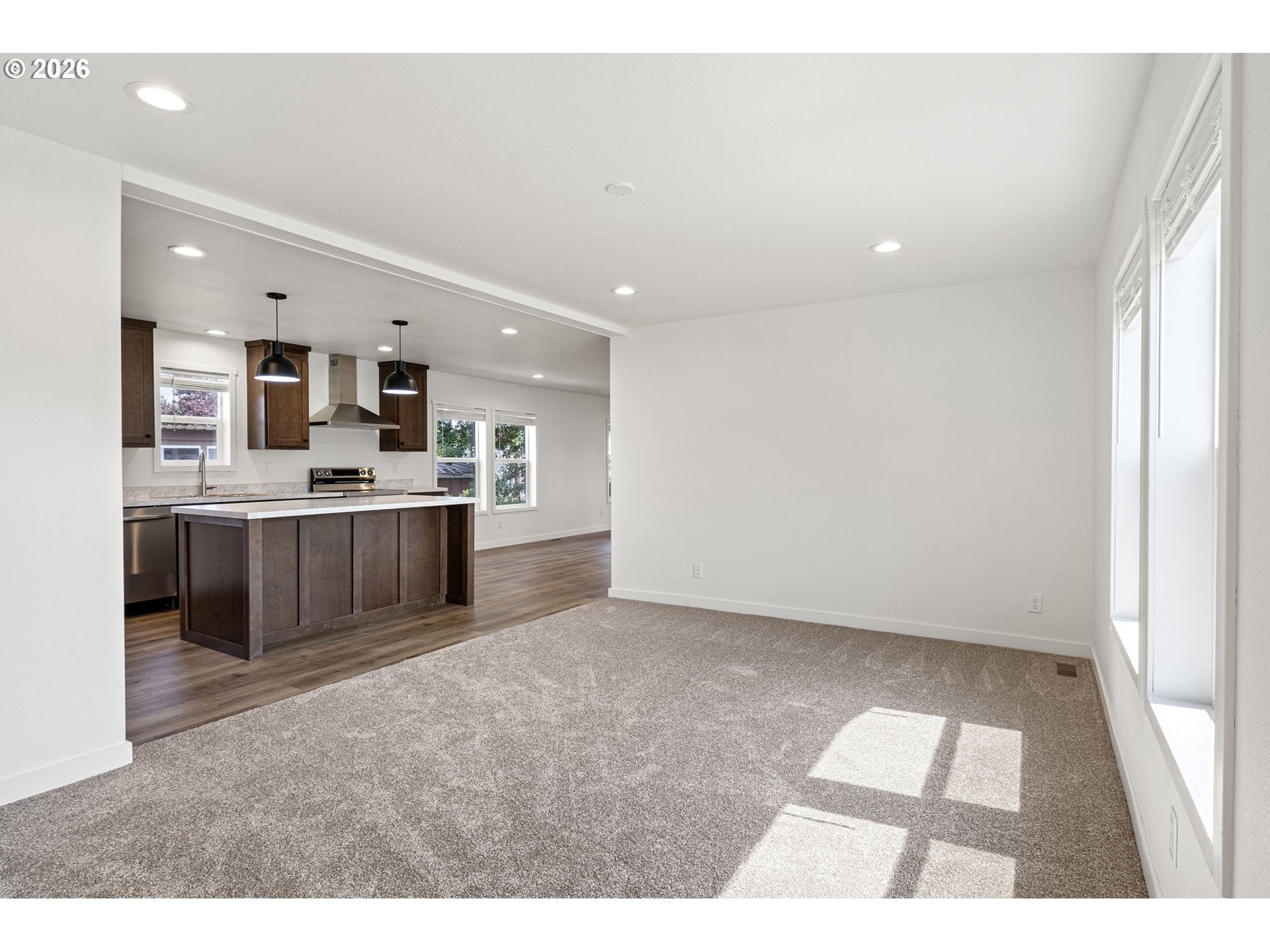 1527 NW 3RD ST