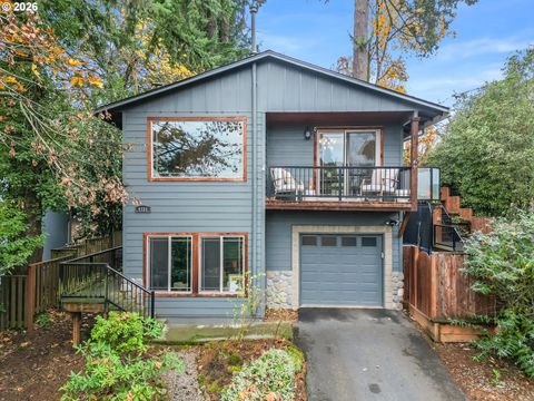 4480 GRANT ST West Linn OR 97068