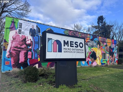 4008 NE M L KING BLVD Portland OR 97212