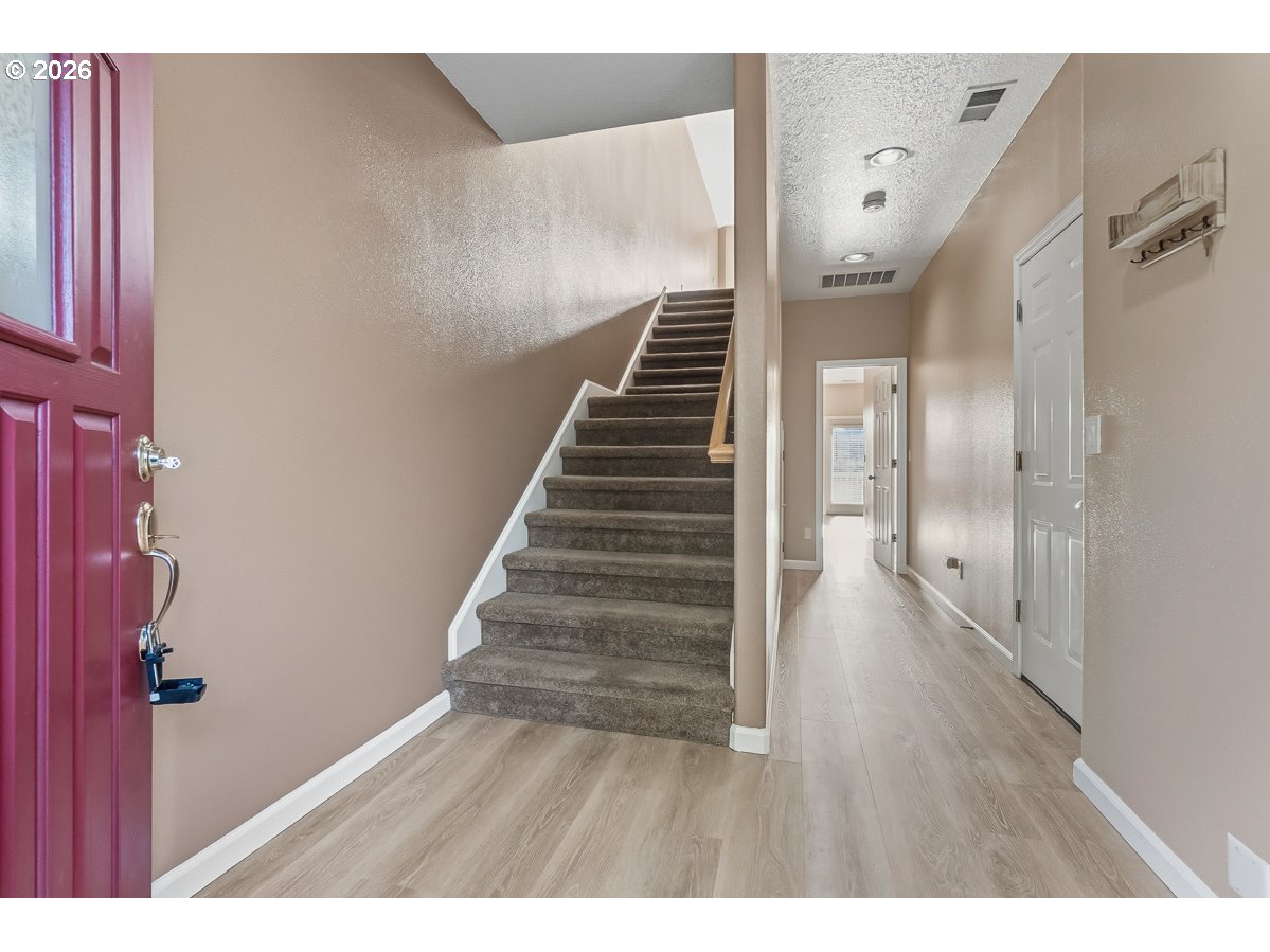 13262 SW COMMONWEALTH LN