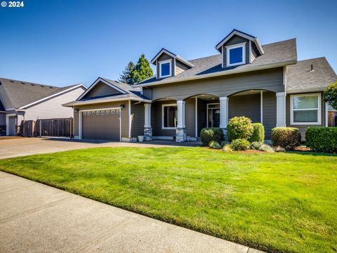 A home in Oregon City