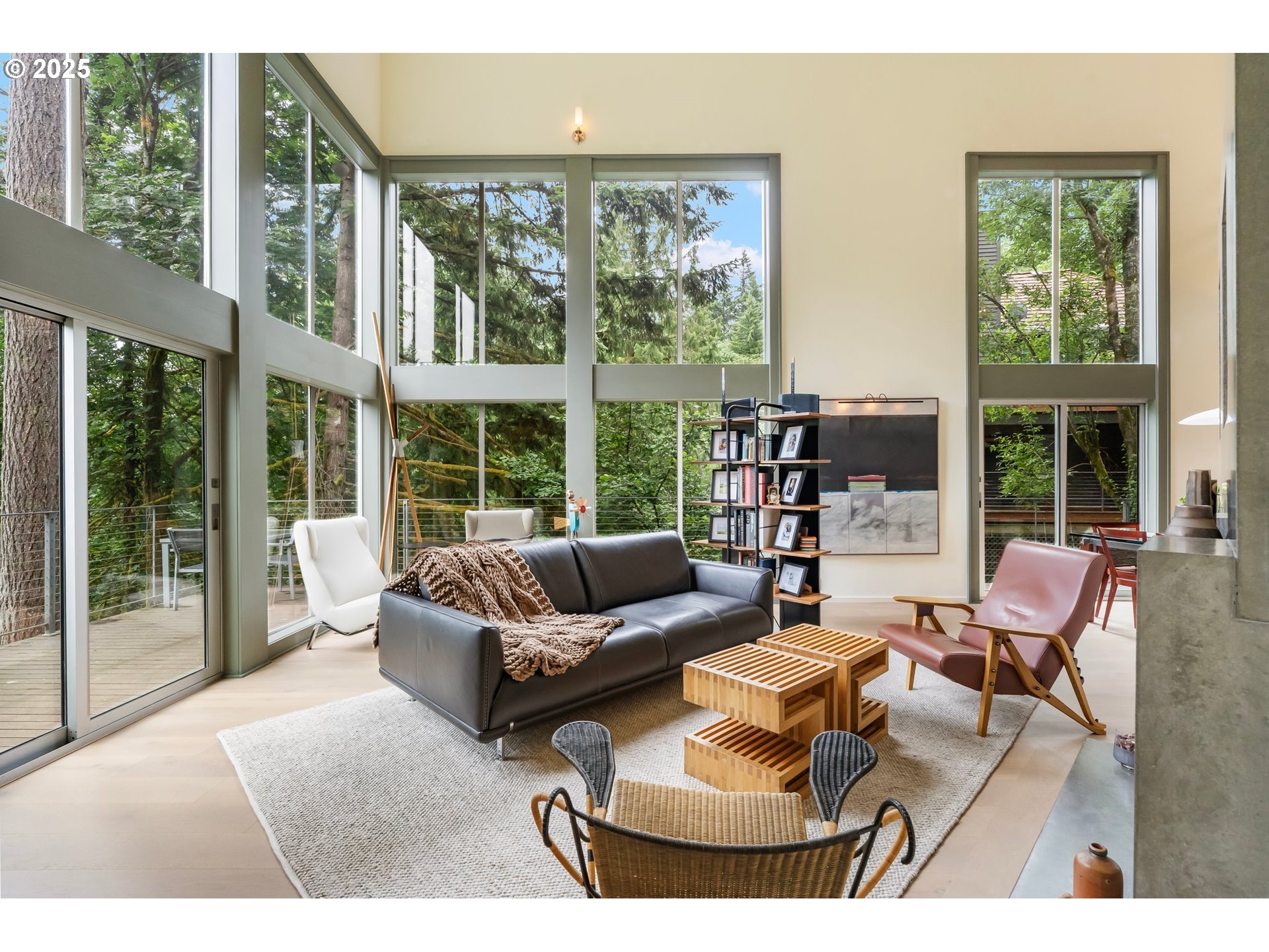2608 SW FAIRMOUNT BLVD