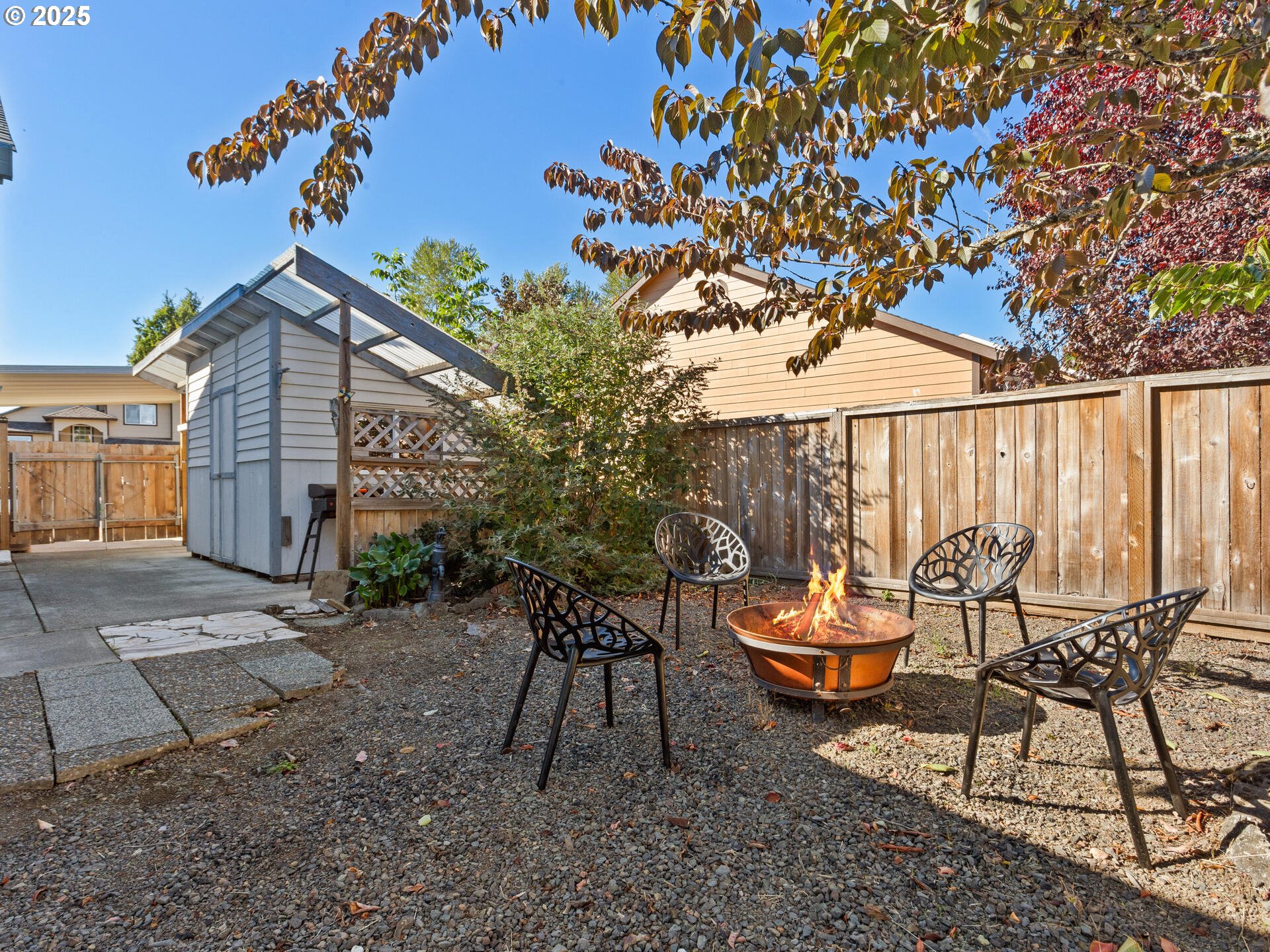 Washougal, Washington 98671, United States, 3 Bedrooms Bedrooms, ,2 BathroomsBathrooms,Residential,Pending,224652