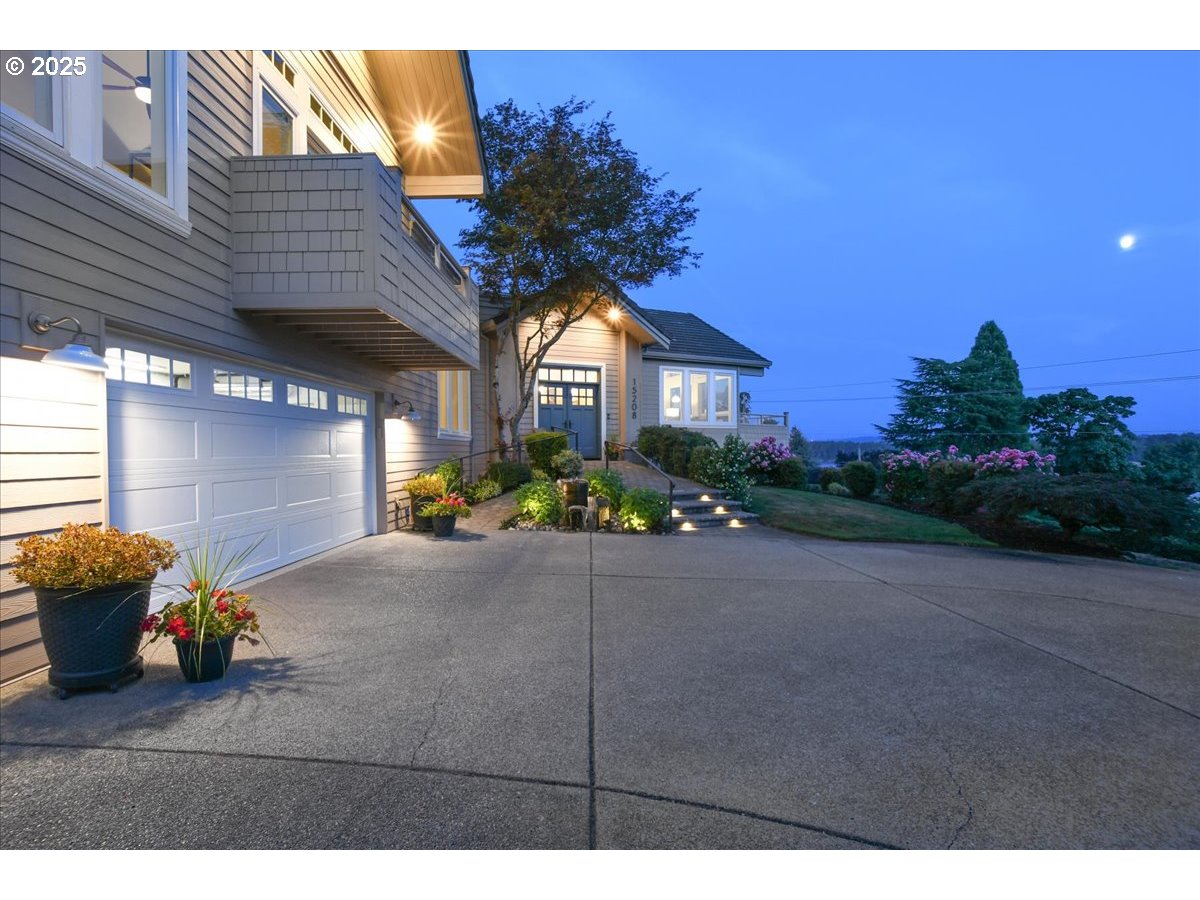 15208 SE EVERGREEN HWY