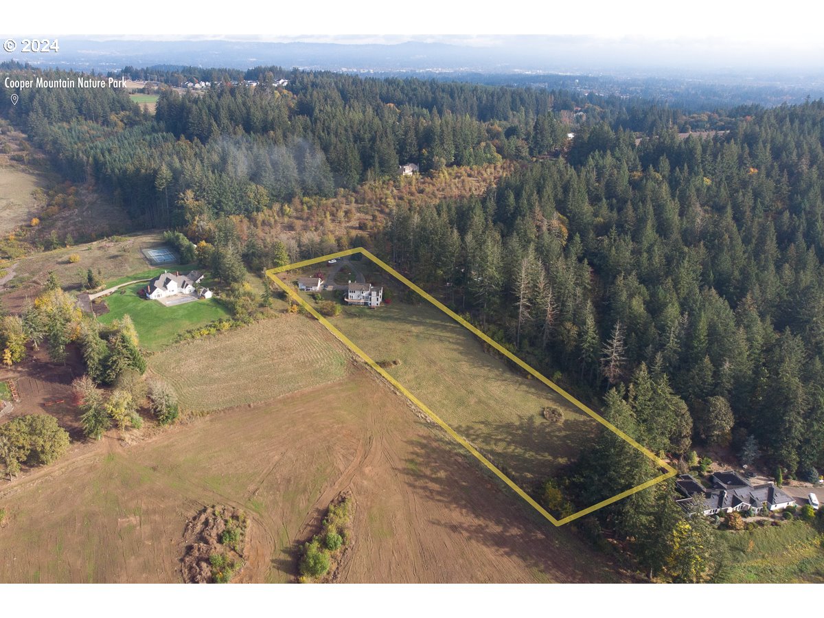 17960 SW OUTLOOK LN