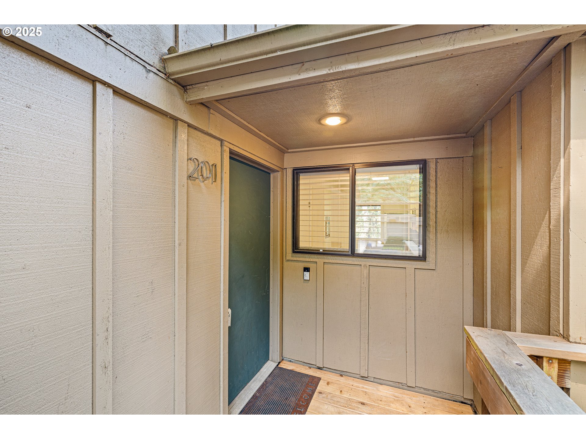 201 TRAILSIDE LOOP