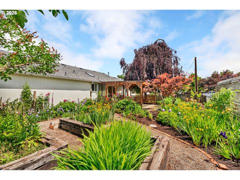 Tiny photo for 245 S 2nd St, Creswell, OR 97426 (MLS # 664979249)