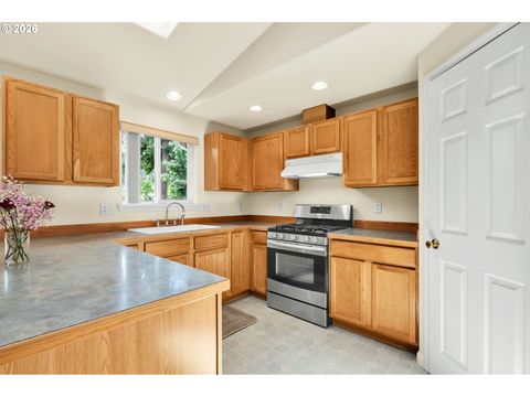 Tiny photo for 245 S 2nd St, Creswell, OR 97426 (MLS # 664979249)