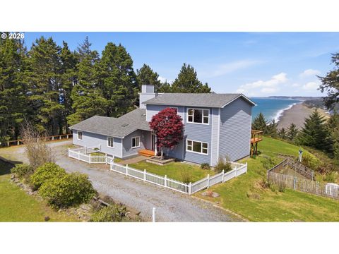 220 FLAKE ST Port Orford OR 97465