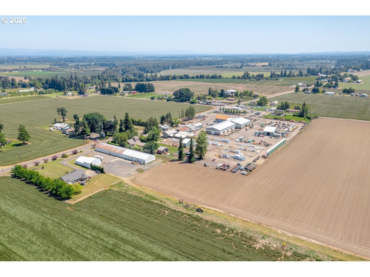 Dayton, Oregon 97114, United States, 3 Bedrooms Bedrooms, ,3 BathroomsBathrooms,Residential,Active,147718