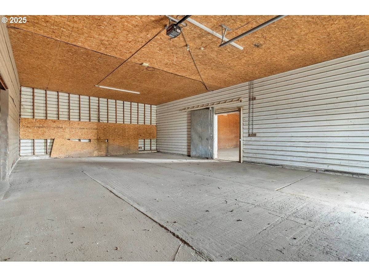 Dayton, Oregon 97114, United States, 3 Bedrooms Bedrooms, ,3 BathroomsBathrooms,Residential,Active,147718