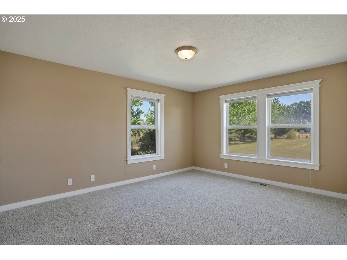 Dayton, Oregon 97114, United States, 3 Bedrooms Bedrooms, ,3 BathroomsBathrooms,Residential,Active,147718