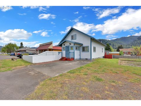 Tiny photo for 47638 Hwy 58, Oakridge, OR 97463 (MLS # 796338668)