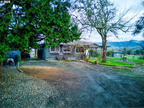 A home in Roseburg