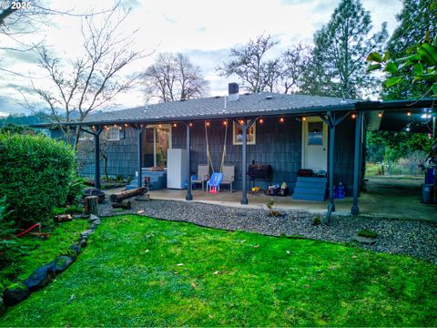 A home in Roseburg