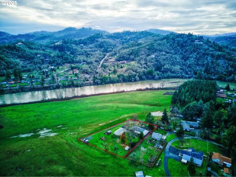 A home in Roseburg