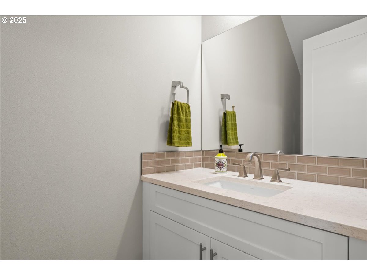 Camas, Washington 98607, United States, 3 Bedrooms Bedrooms, ,3 BathroomsBathrooms,Residential,Active,137821