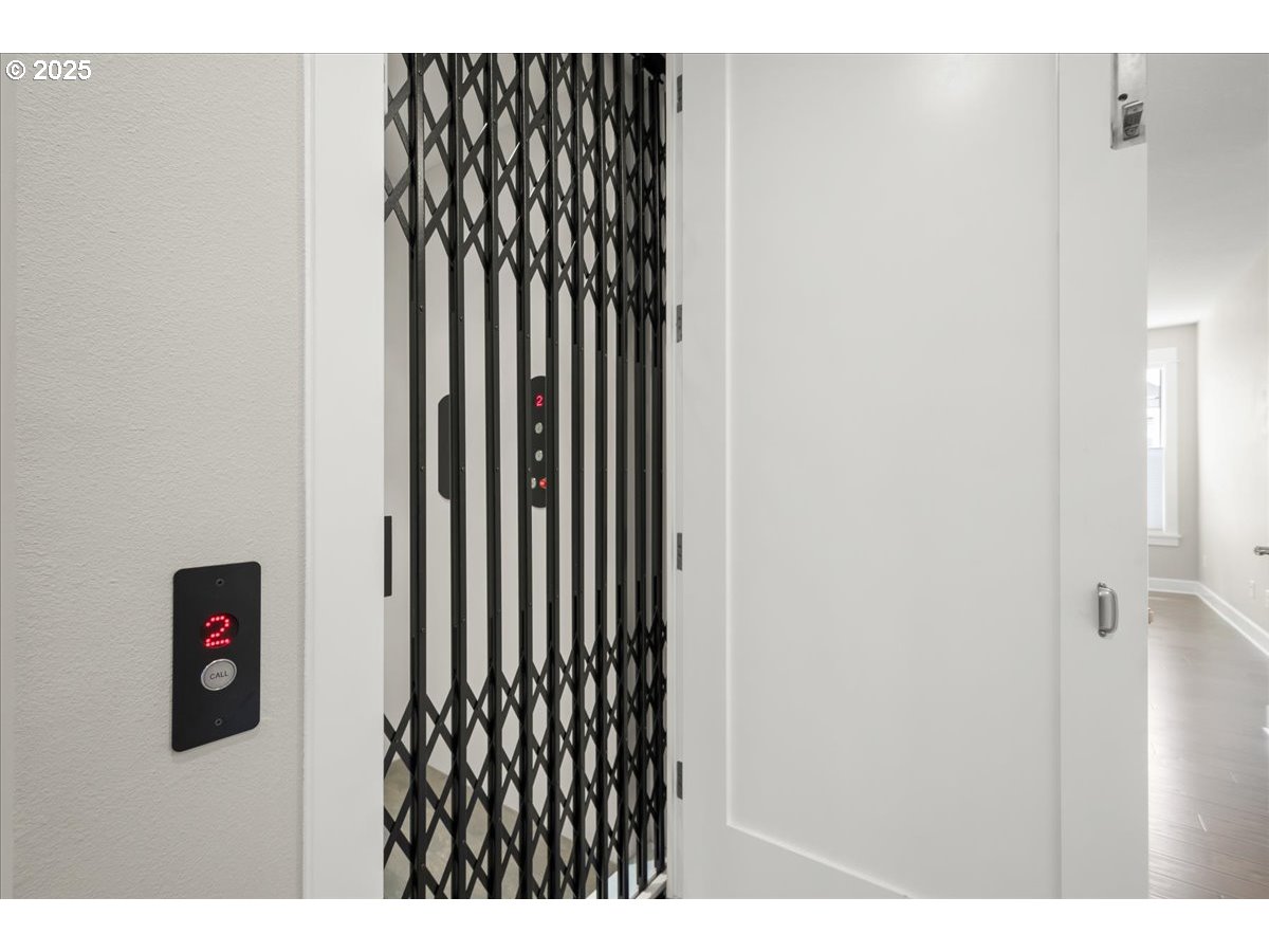 Camas, Washington 98607, United States, 3 Bedrooms Bedrooms, ,3 BathroomsBathrooms,Residential,Active,137821