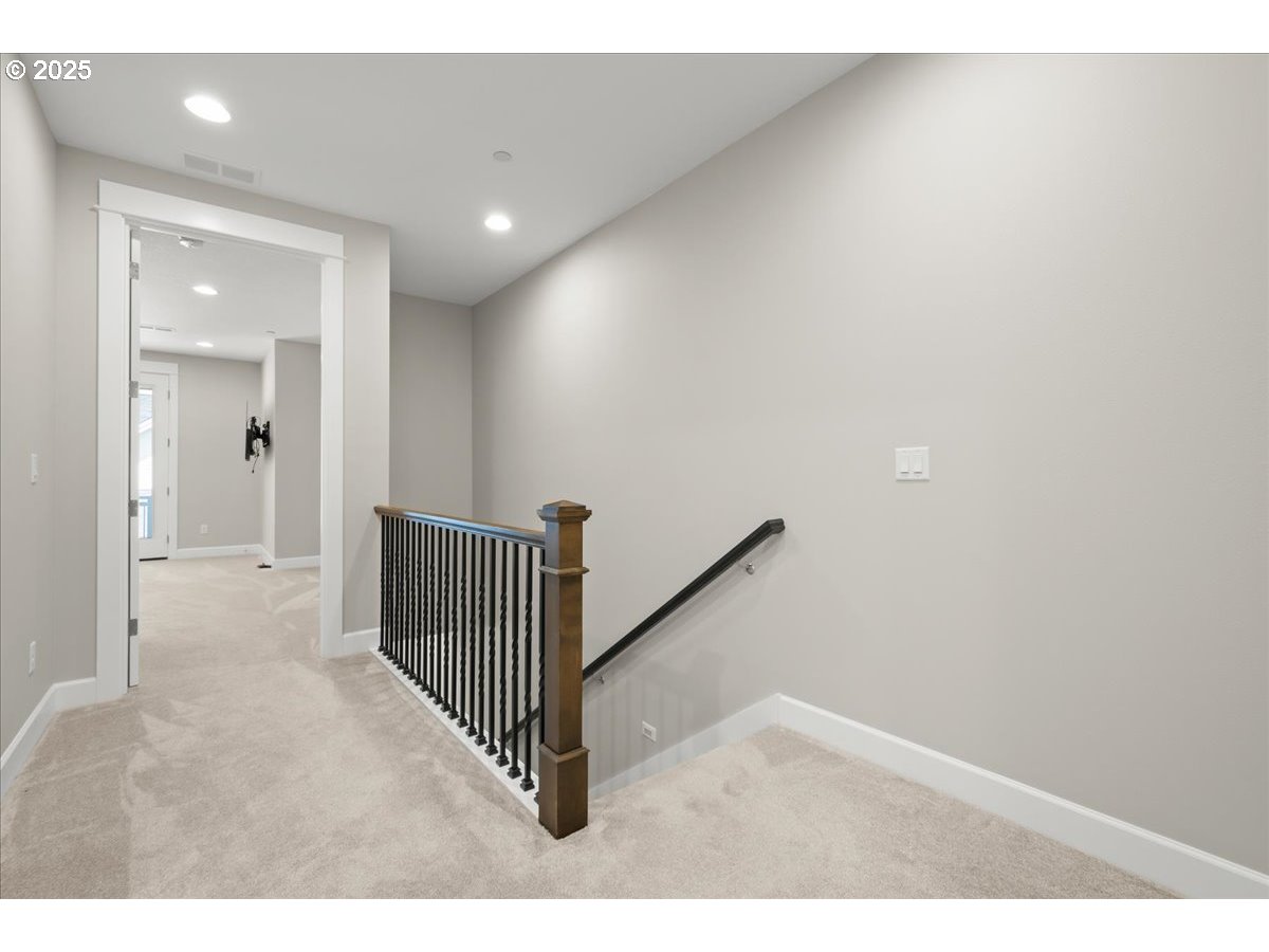 Camas, Washington 98607, United States, 3 Bedrooms Bedrooms, ,3 BathroomsBathrooms,Residential,Active,137821