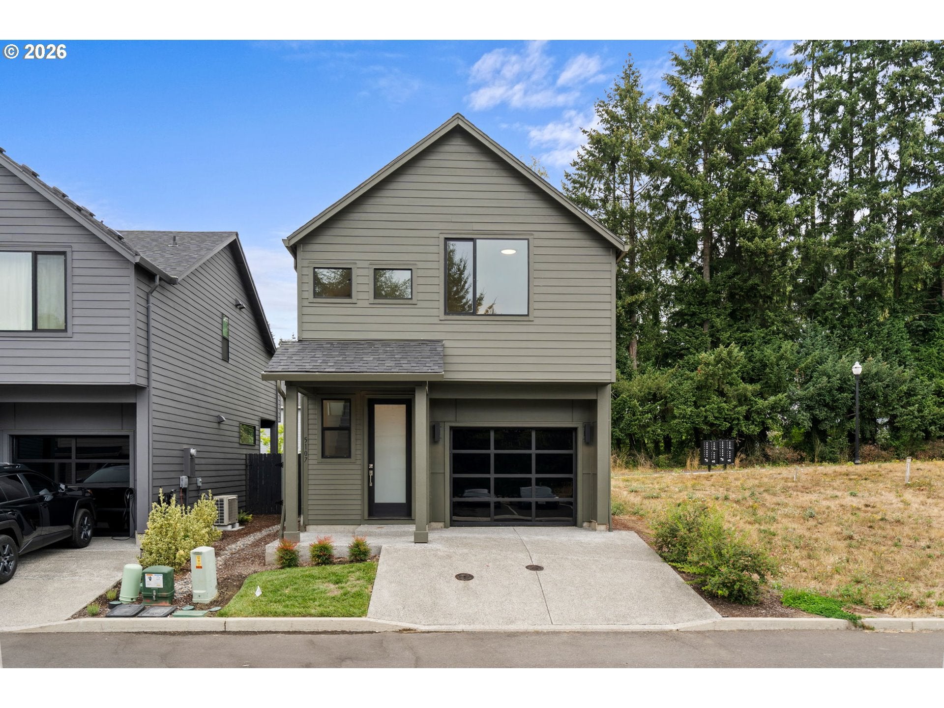 5107 NE 113TH LOOP